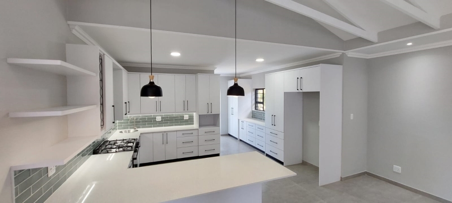 3 Bedroom Property for Sale in Aston Bay Eastern Cape